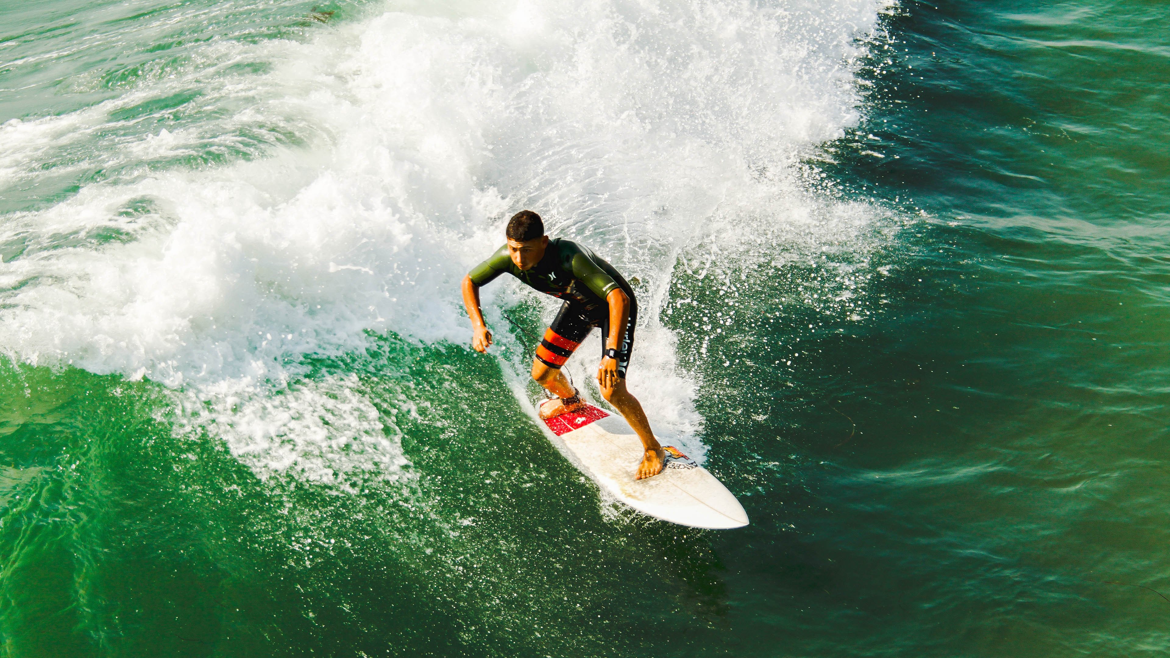 意甲焦点战之夜,萨拉赫关键进球定乾坤,一记射门改写争冠格局