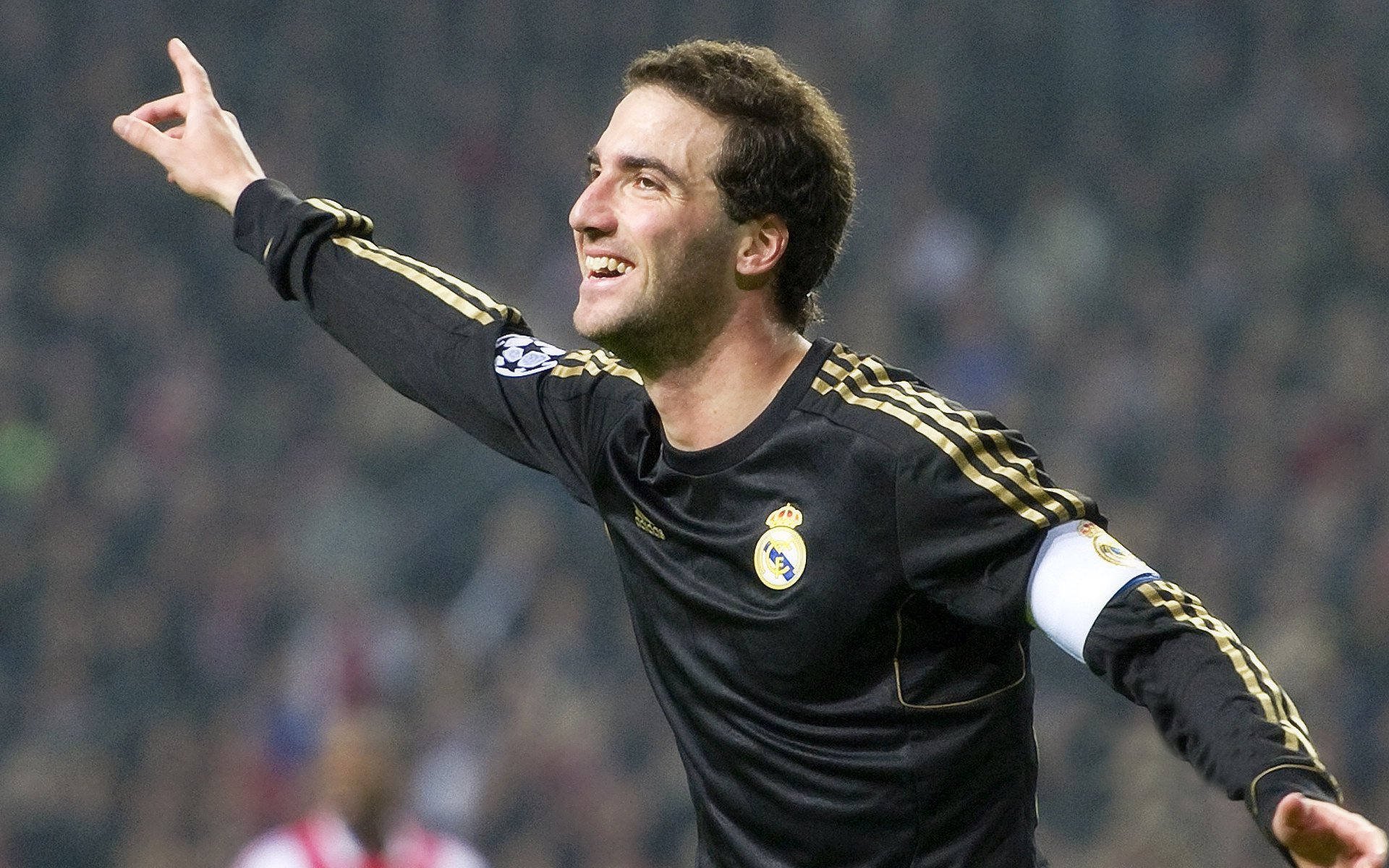 西甲德比硝烟未散,非洲之巅硬仗决胜,塞内加尔力克摩洛哥的战术启示