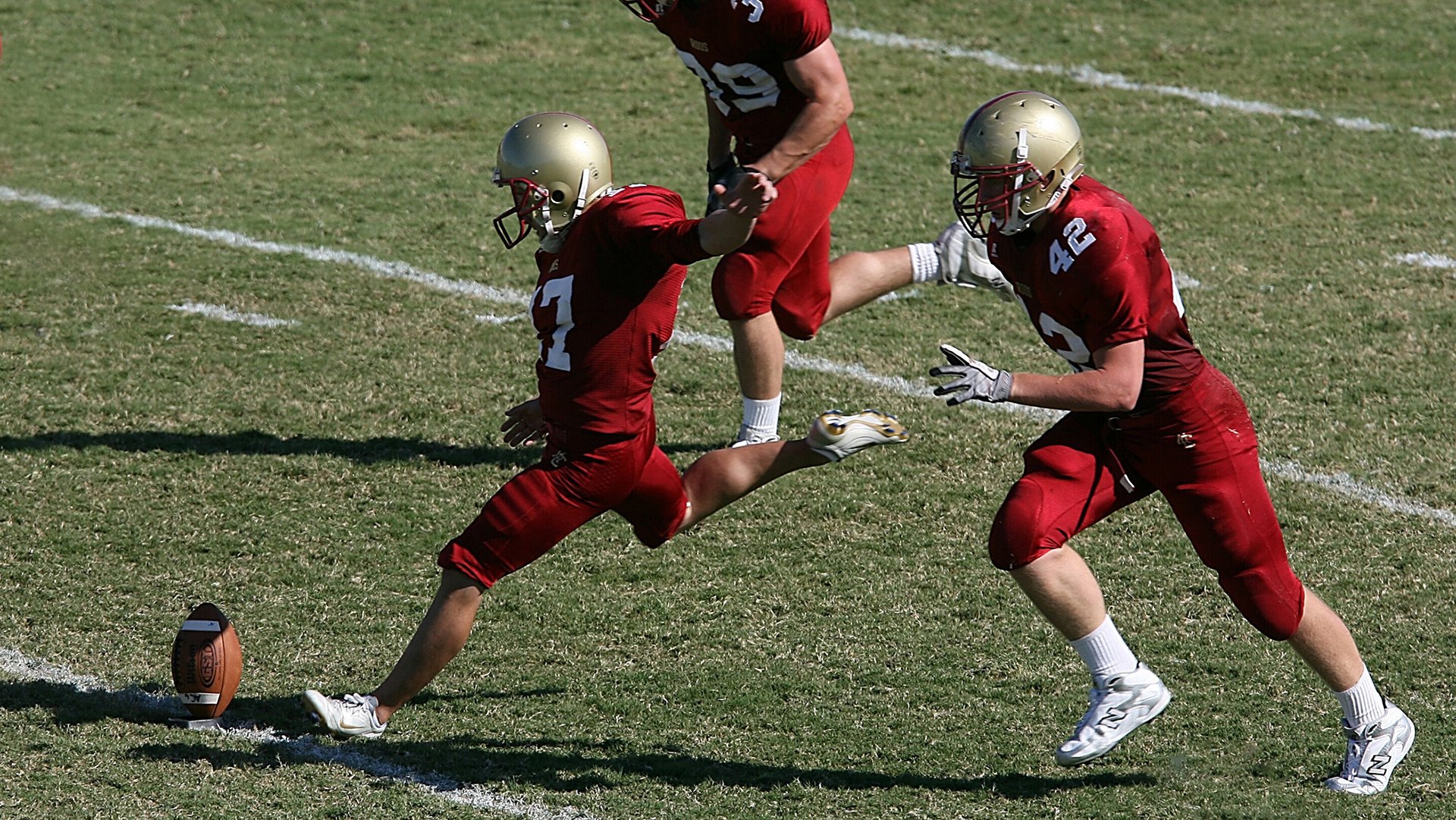 赛道上的新旧交替，雷诺车队完胜威廉姆斯，诺里斯惊艳四座